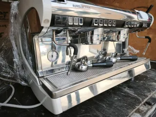 Cafetera Nuova Simonelli Aurelia Wave