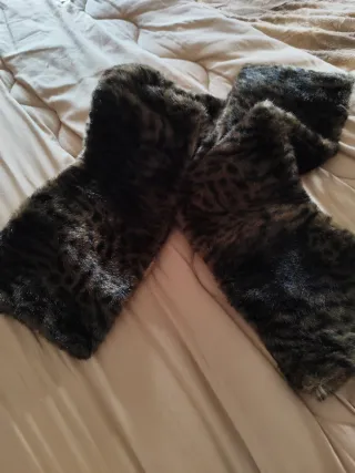 Sciarpa maculata ecopelliccia