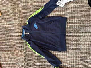 Completo Nike bambino blu con verde