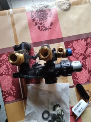 Válvula 3 vías Saunier Duval