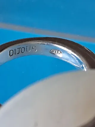 Anillo Djoüs Plata Ley Cuarzo Facetado.