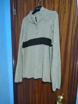 Jersey M Beige y Negro