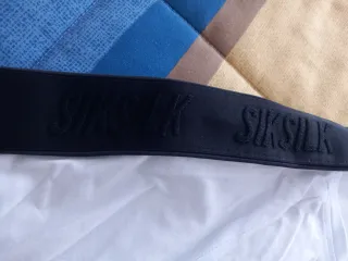 Camiseta SikSilk Talla S Blanca Negra y Azul claro