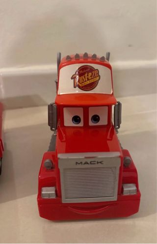 Camión Mack Juguete Pista
