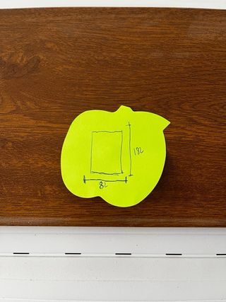 Ventana con persiana Le falta el cristal de abajo