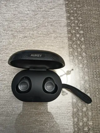 Auriculares Bluetooth Aukey Negros