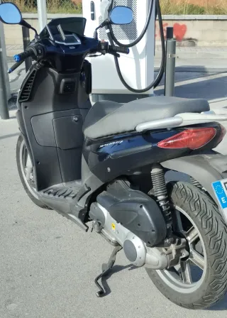 Scooter  Aprilia Sportcity 250cc