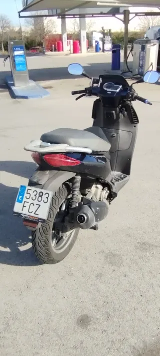 Scooter  Aprilia Sportcity 250cc