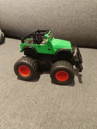 Coche Monster 7 articulado