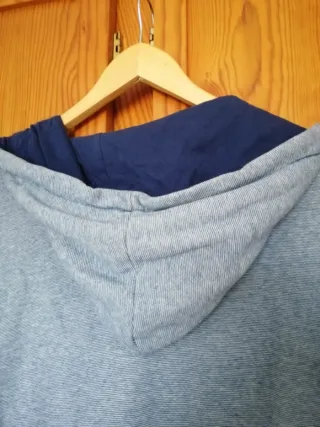 Sudadera Pull&Bear con cremallera