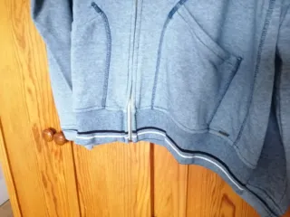 Sudadera Pull&Bear con cremallera