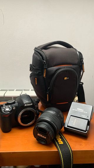Cámara Nikon D3100 + Cargador MH-24
