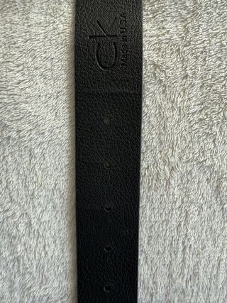 Cinturón Calvin Klein Negro Hebilla CK Plata