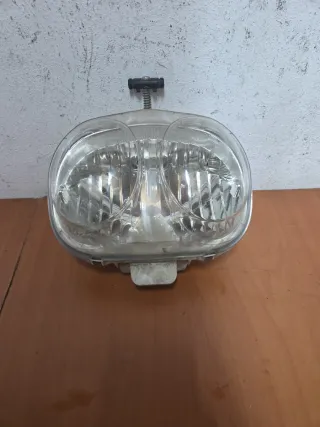 Faro Yamaha Neos 2016