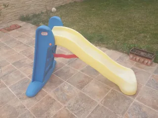 Tobogán Little Tikes para niños