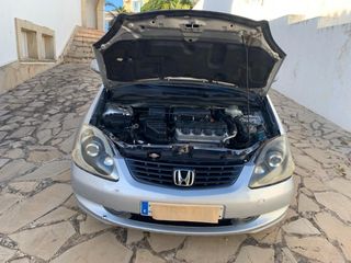 Honda Civic  1.6I VTEC AUTO ES  2004