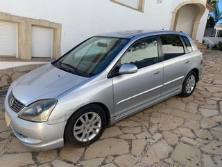 Honda Civic  1.6I VTEC AUTO ES  2004