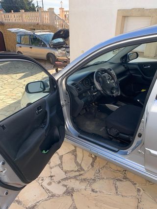 Honda Civic  1.6I VTEC AUTO ES  2004