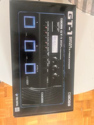 BOSS GT-1 Procesador de Efectos Guitarra