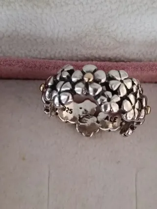 Anillo Pandora Flores Oro y Plata