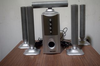 Sistema Cine en Casa UNYKA 5.1 UK5126