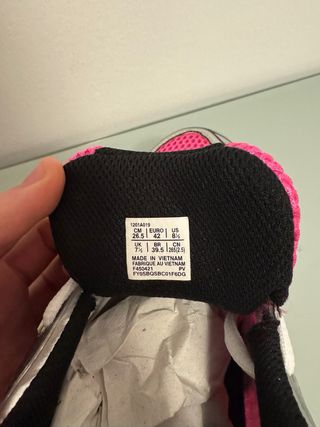 Zapatillas Asics Gel cómodas plateadas y rosas