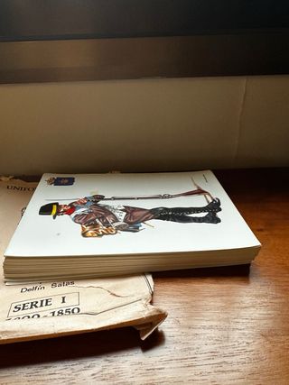 Uniformes Militares Españoles Serie I