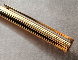 Bolígrafo S.T. Dupont Dorado