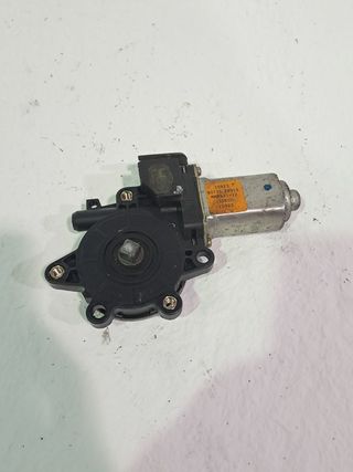 MOTOR ELEVALUNAS TRASERO IZQUIERDO NISSAN X-TRAIL (T30)