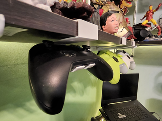 Supporto Controller Sotto Scrivania Senza Fori