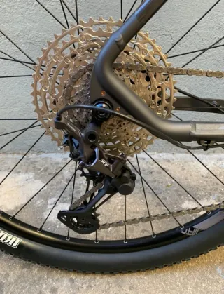 Bicicleta BH EXPERT 4.5