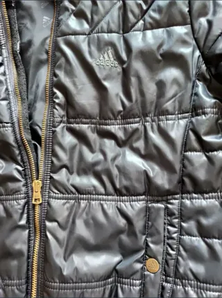 Cazadora Adidas acolchada negra Talla 38