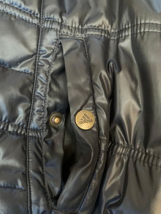 Cazadora Adidas acolchada negra Talla 38