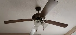 Lámpara techo con ventilador madera y metal