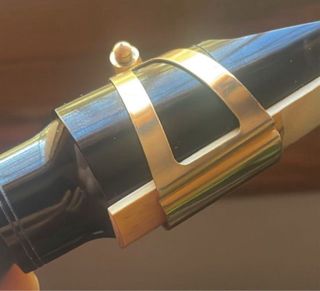 Abrazadera Saxo Alto Nueva