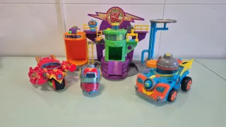 Superthings: Laboratorio y 3 coches