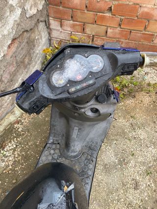 Aprilia Sonic 50cc Scooter