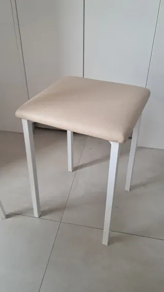 Mesa y 5 Sillas Cocina Porcelana