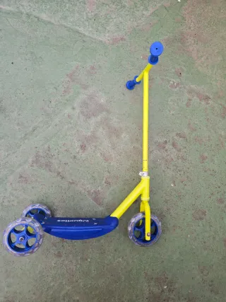 Patinete 3 ruedas infantil amarillo y azul
