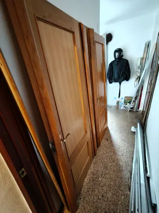 4 Puertas madera maciza con pomo 72cm