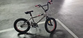 Bicicleta BMX Actimover Blanca y Roja