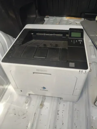 Impresora Epson Blanca Encontrada