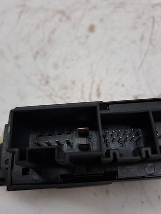 MOTOR ELEVALUNAS TRASERO IZQUIERDO AUDI A4 AVANT (8E) (2)