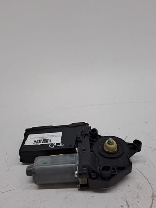 MOTOR ELEVALUNAS TRASERO IZQUIERDO AUDI A4 AVANT (8E) (2)