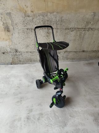 Triciclo y Silla Infantil con Parasol. Lionelo