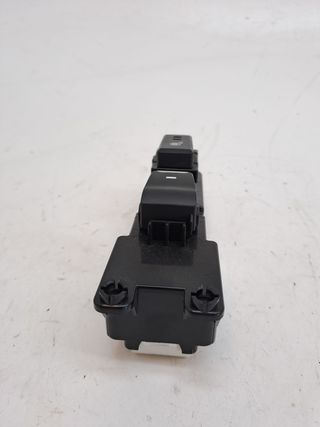 MANDO ELEVALUNAS TRASERO DERECHO HYUNDAI TUCSON (2)