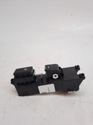 MANDO ELEVALUNAS TRASERO DERECHO HYUNDAI TUCSON (2)