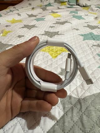 Caricatore USB-C Bianco e Cavo
