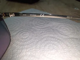 Gafas de sol Guess cuadradas