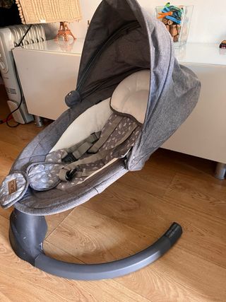 Mecedora Eléctrica para Bebé Momi
